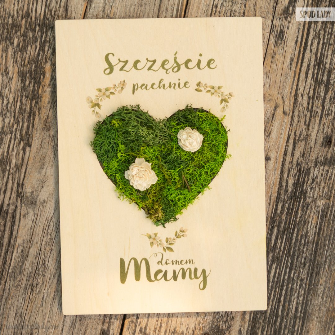Tabliczka z mchem "Szczęście pachnie domem Mamy"