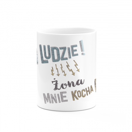 Kubek "�ona mnie kocha"
